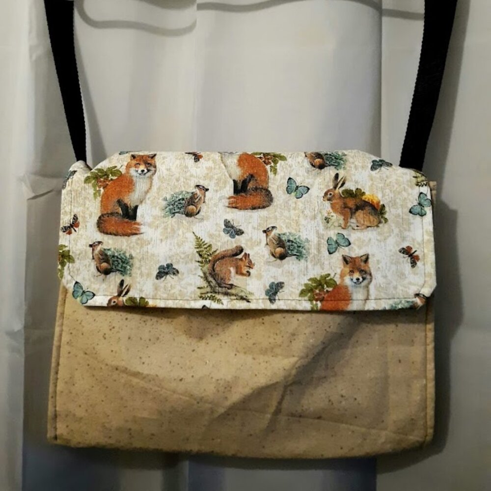 New Soft sided Laptop Messenger Shoulder Bag Tan Black Fox Woodland animal Tote